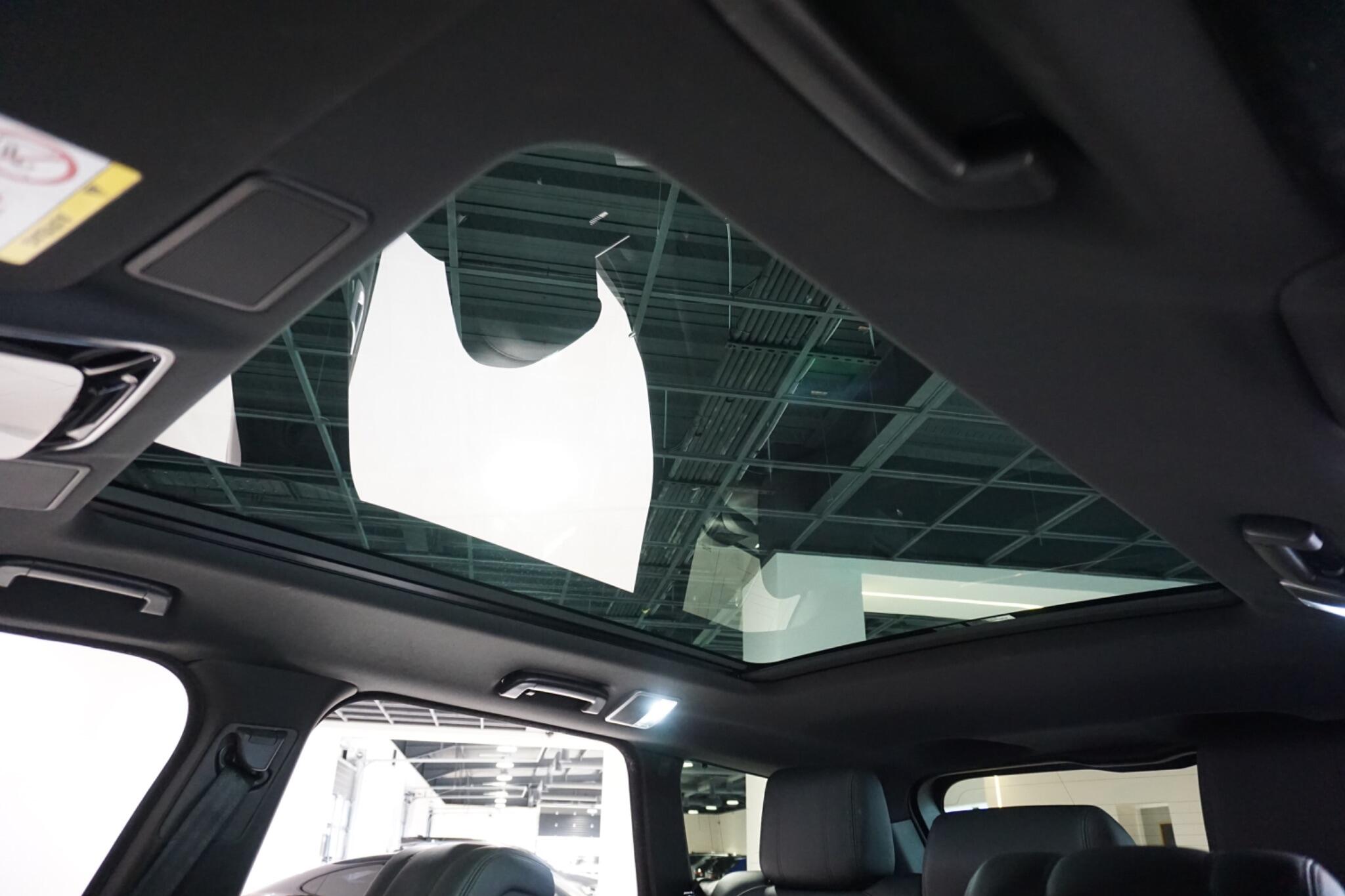 Land Rover Range Rover Sport 2.0 P400e 13.1kWh HSE Dynamic Black SUV 5dr Petrol Plug-in Hybrid Auto 4WD Euro 6 (s/s) (404 ps)